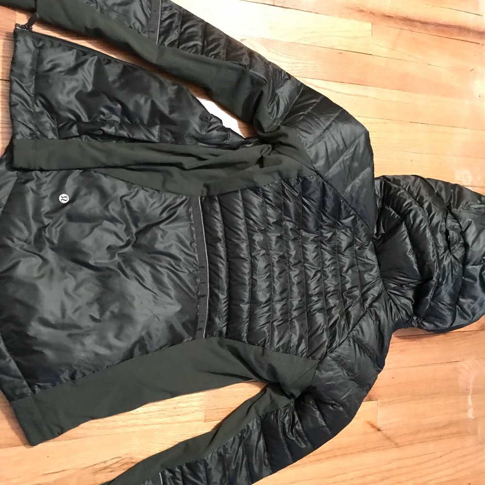 Lululemon Down For a Run Jacket size 4